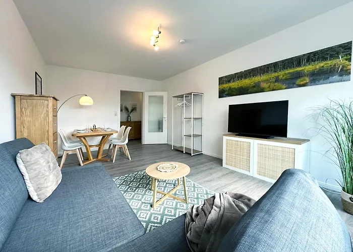 Moderne Im Zentrum - Hermannliving * 施内沃丁根